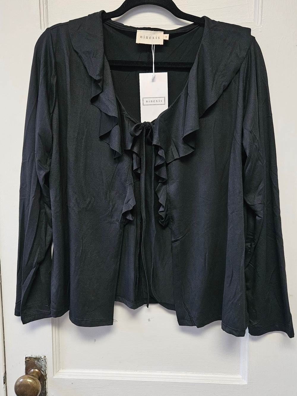 NWT Black Ruffle Tie-Front Cardigan Size L-3XL - Picture 2 of 5